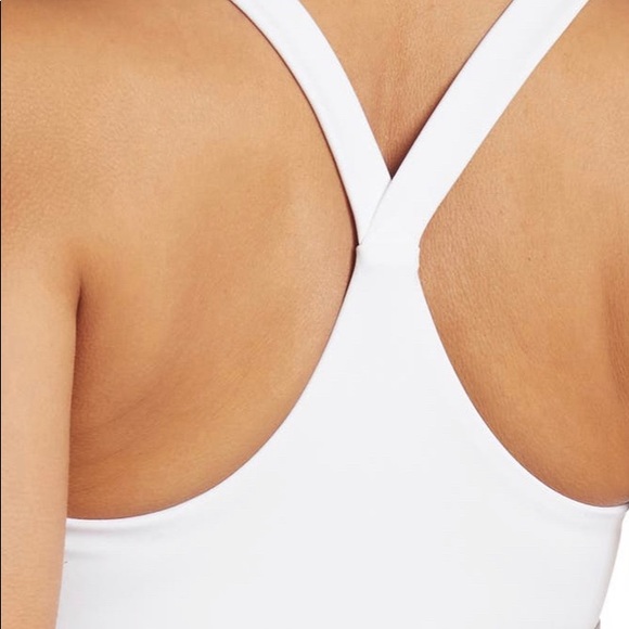 Natori Sports Bra - Picture 3 of 4